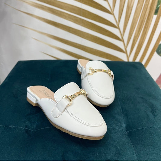 Sabot white