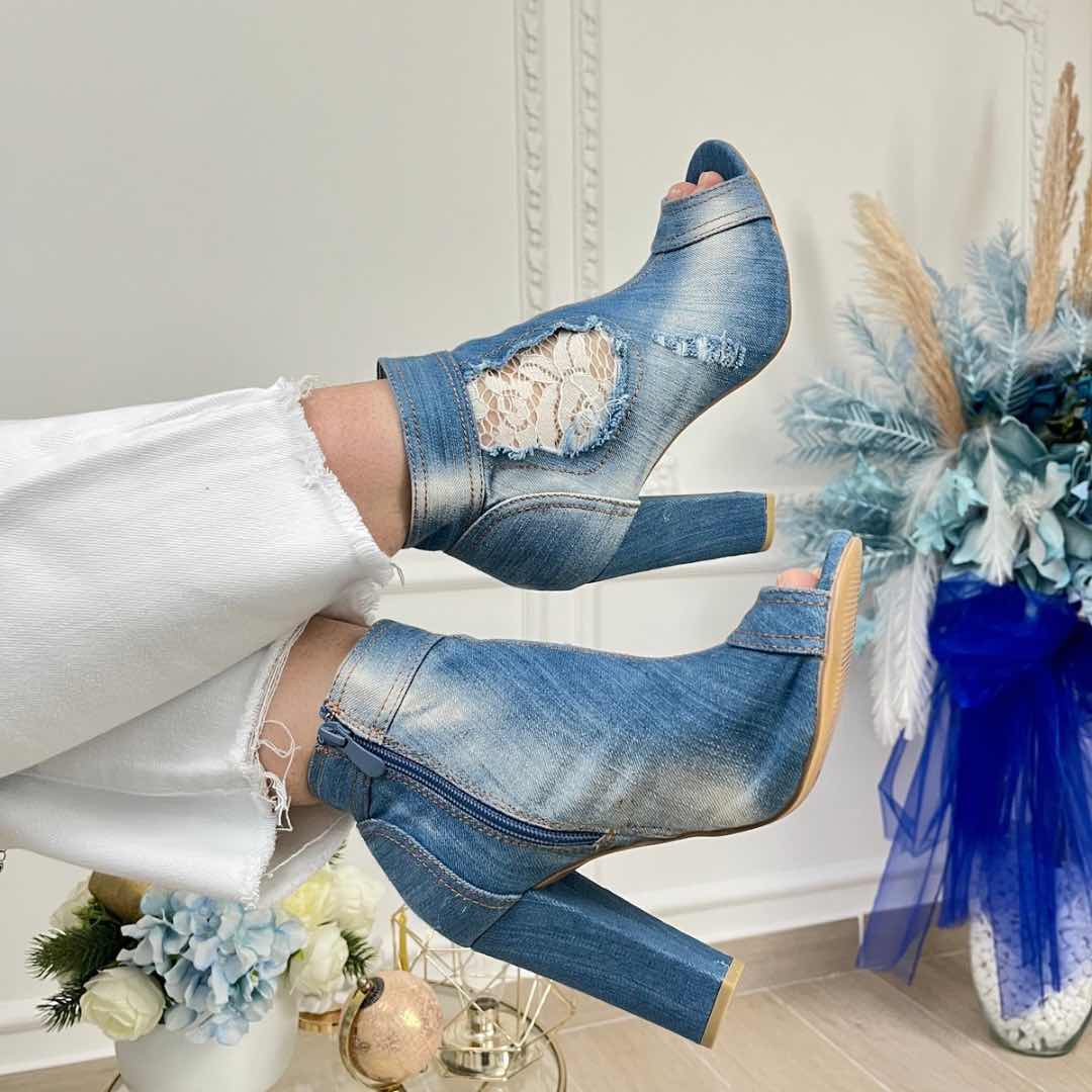 Tronchetto Azzurra